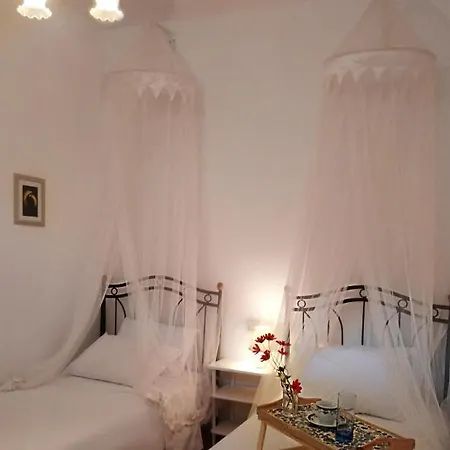 Small Traditiional Home Near The Shops And Restaurants In Korissia, Kea Ioulis Exterior foto
