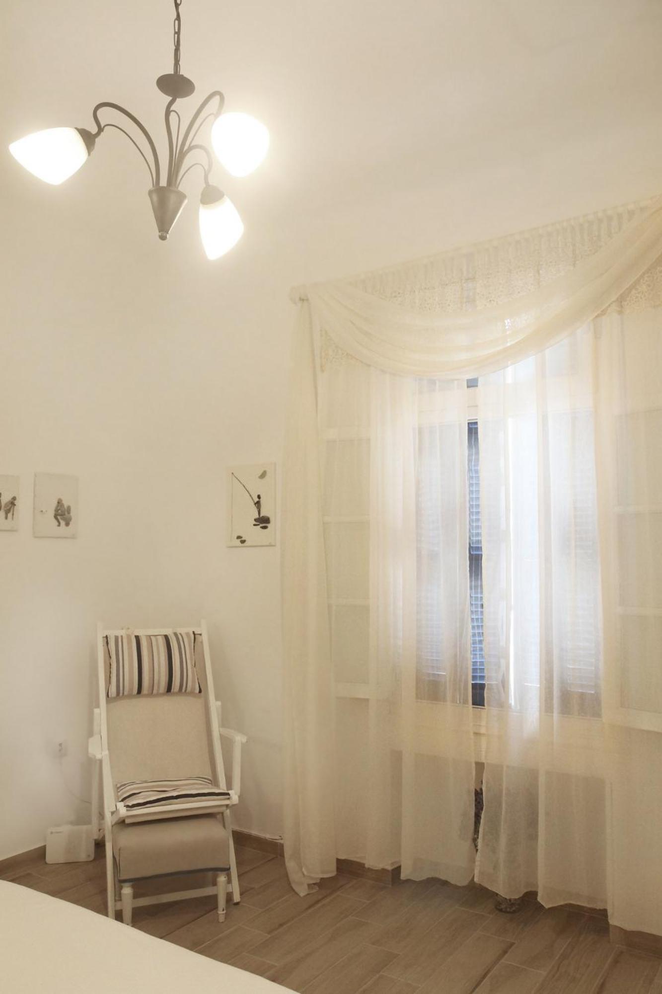 Holiday home Small Traditiional Near The Shops And Restaurants In Korissia, Kea *